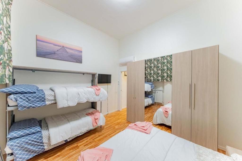 Comfy Appartment Near Metro M3 - Wifi Milano Eksteriør bilde